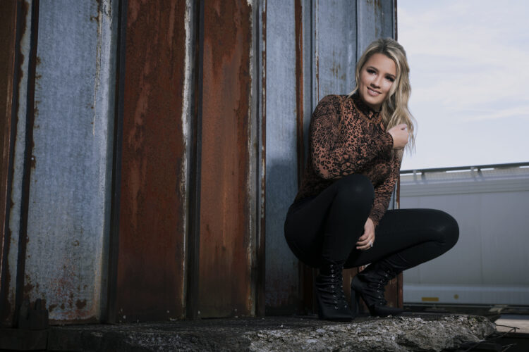 Gabby  Barrett  Coming to Wheeling